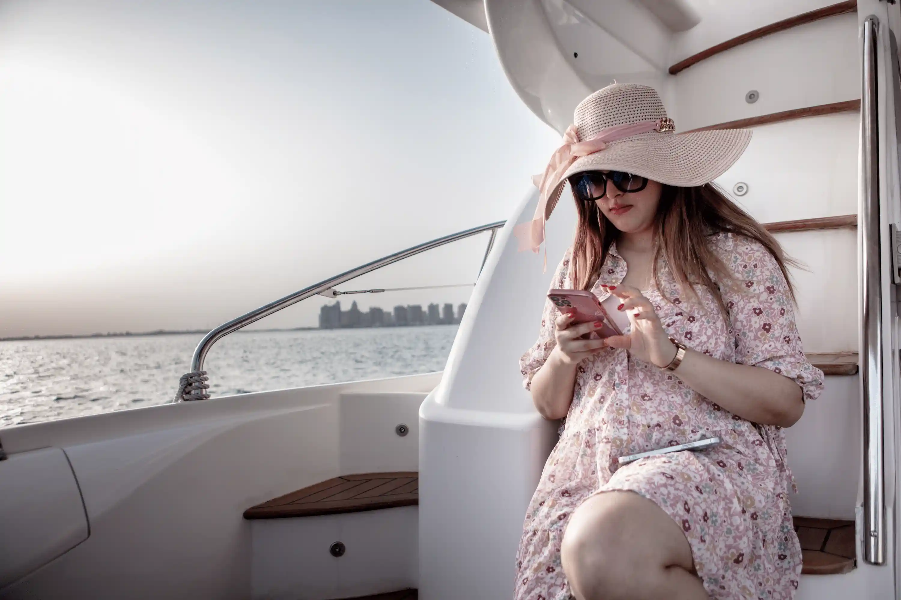 reasons-rent-yacht-for-Celebration-qatar image