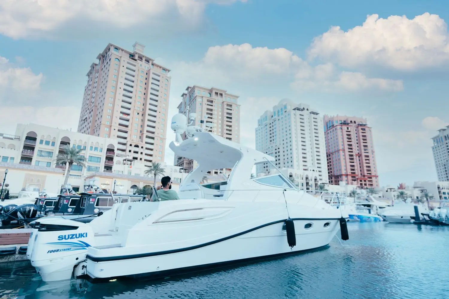 reasons-rent-yacht-for-Celebration-qatar image